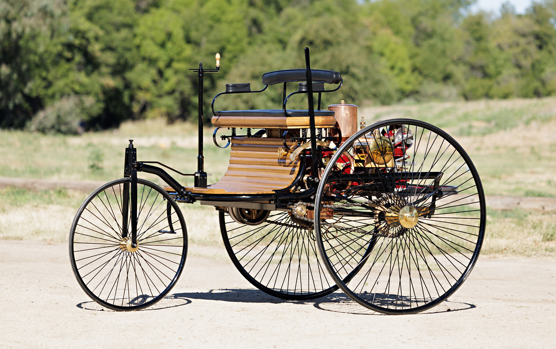 Franklin Mint 1886 Benz Patent Motorwagen Car & Case 1:8